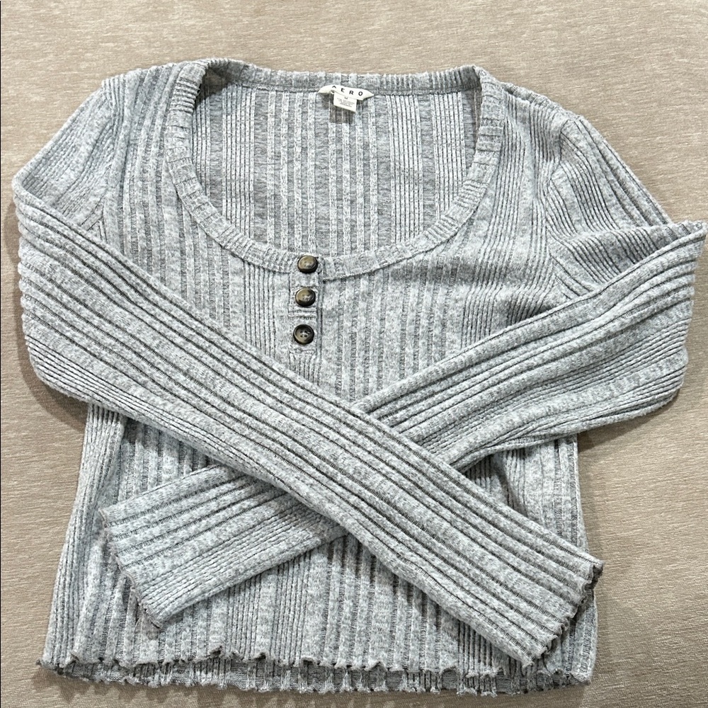 Women's Gray Ribbed Sweater